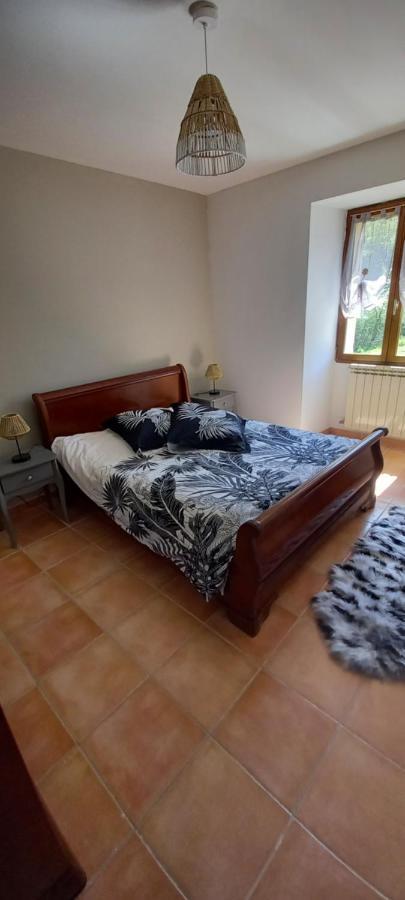 Appartement Cocooning A La Ferme Sisteron Eksteriør bilde